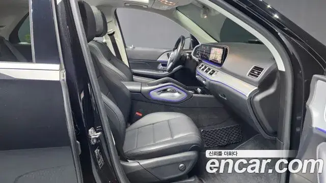 Mercedes-Benz GLE-Class 2020 — Şəkil 19/20