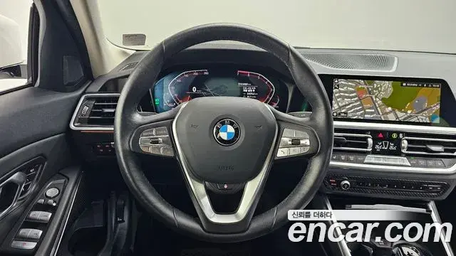 BMW 3 Series 2021 — ფოტო 12/20