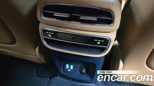 Genesis GV80 2022 — Şəkil 12/20