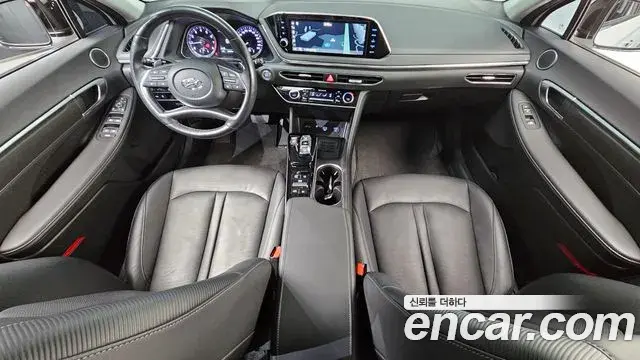 Hyundai Sonata Hybrid 2022 — Şəkil 18/20