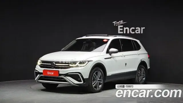 Volkswagen Tiguan Allspace 2023 — Фото 1/20