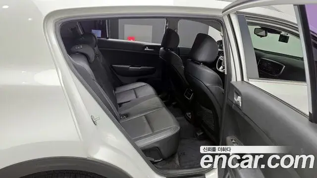 Kia Sportage The Bold 2019 — Фото 12/20