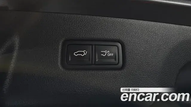 Kia Carnival 2021 — Photo 17/20