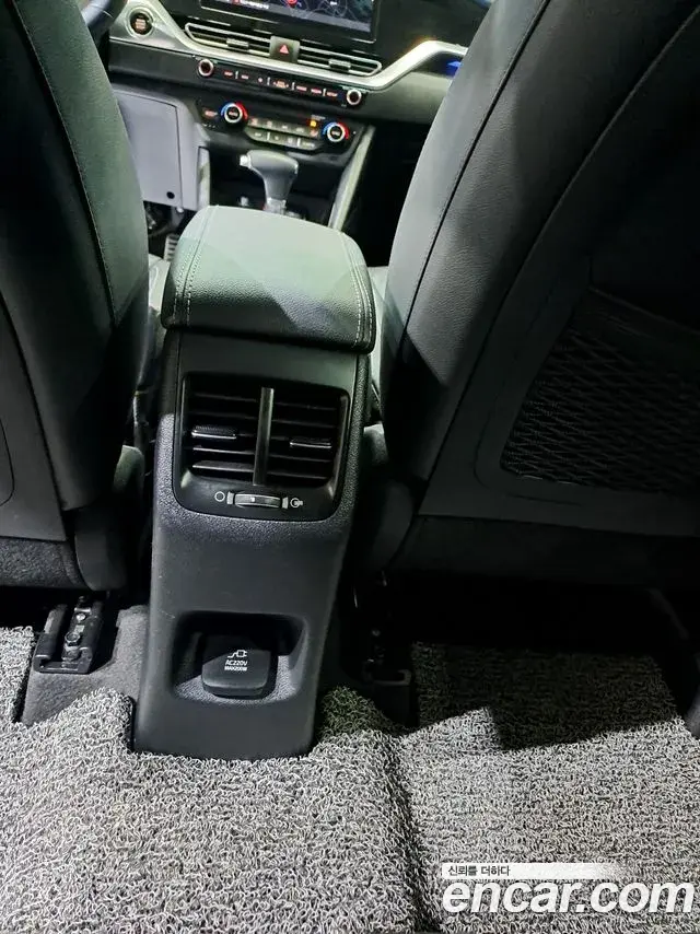 Kia Niro 2021 — Şəkil 19/20