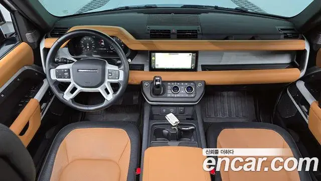 Land Rover Defender 2024 — Photo 6/20