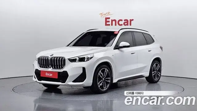 BMW X1 2023 — Şəkil 6/20