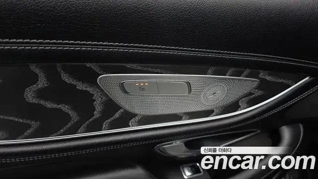 Mercedes-Benz CLS-Class 2022 — Фото 18/20