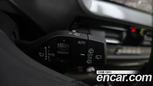 BMW 1 Series 2021 — Photo 3/20