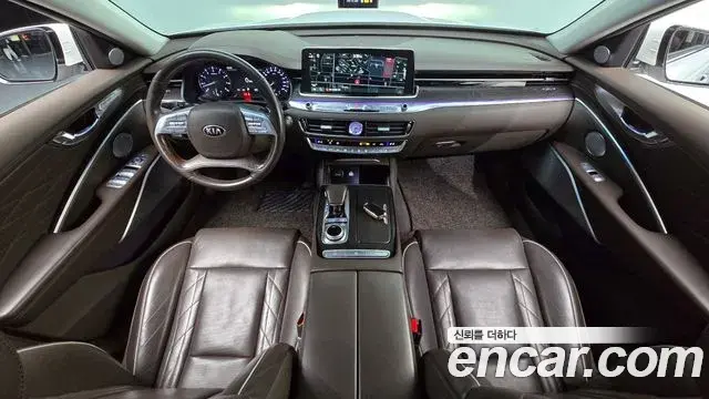 Kia The K9 2018 — Photo 6/20