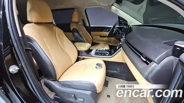 Kia Carnival 2021 — Фото 10/20