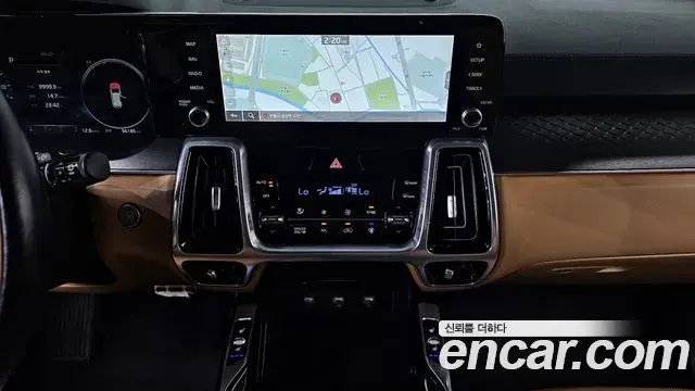 Kia Sorento 2021 — ფოტო 12/20