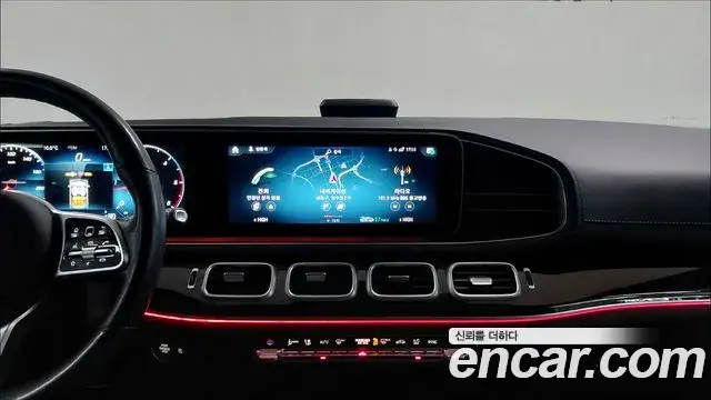 Mercedes-Benz GLE-Class 2022 — Şəkil 10/17