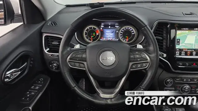 Jeep Cherokee 2021 — Şəkil 11/20