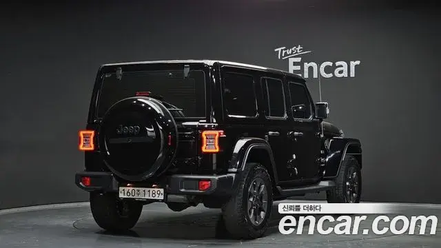 Jeep Wrangler 2019 — Фото 2/20