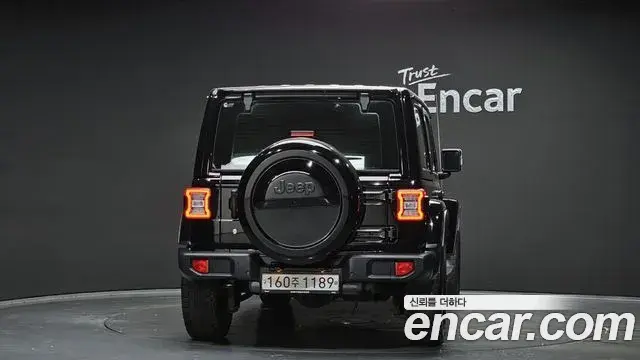 Jeep Wrangler 2019 — Фото 4/20