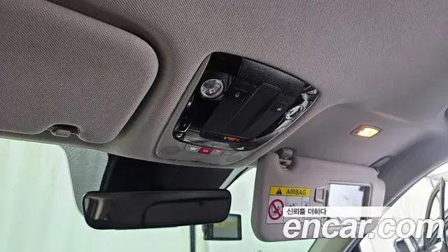 Kia Sorento 2022 — Şəkil 19/20
