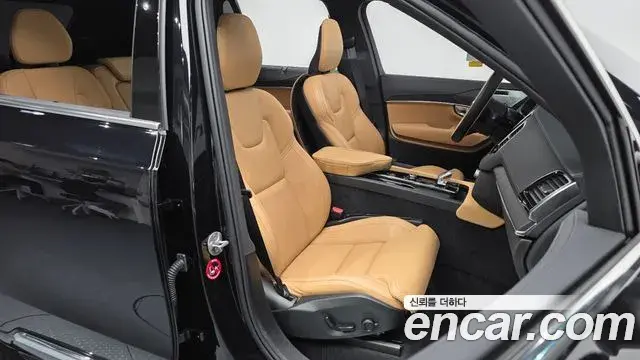 Volvo XC90 2024 — Photo 10/20