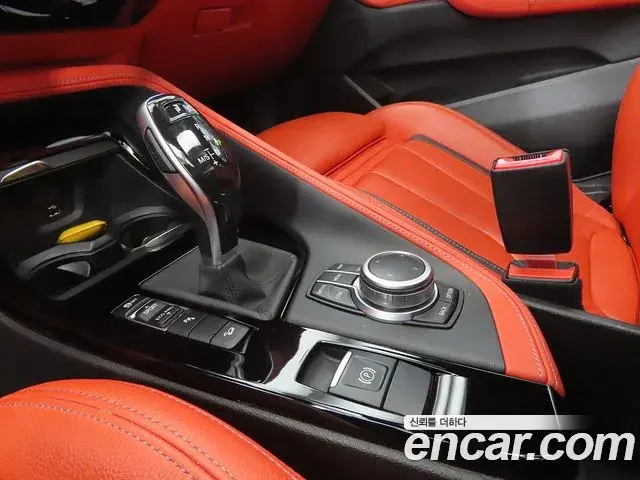 BMW X2 2021 — Photo 1/20