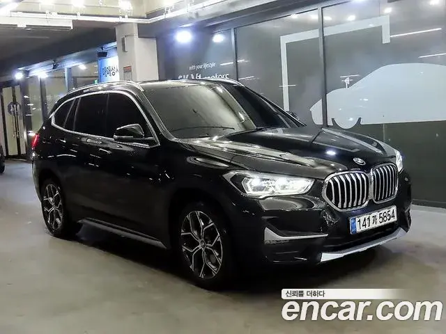BMW X1 2021 — Photo 7/20