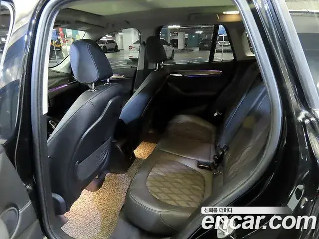 BMW X1 2021 — Photo 11/20