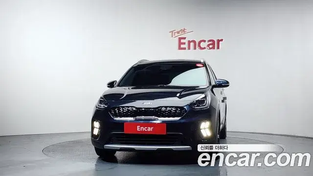 Kia Niro 2019 — Şəkil 19/20