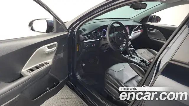Kia Niro 2019 — Şəkil 6/20