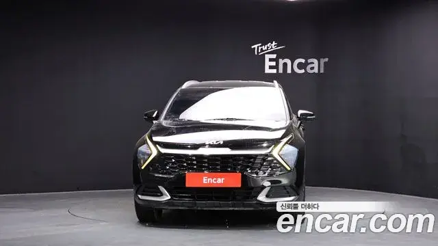 Kia Sportage 2022 — ფოტო 9/20