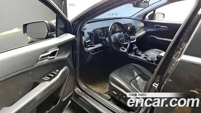 Kia Sportage 2022 — ფოტო 7/20