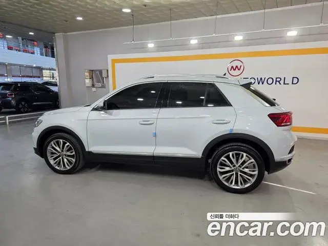 Volkswagen T-Roc 2021 — Photo 20/20