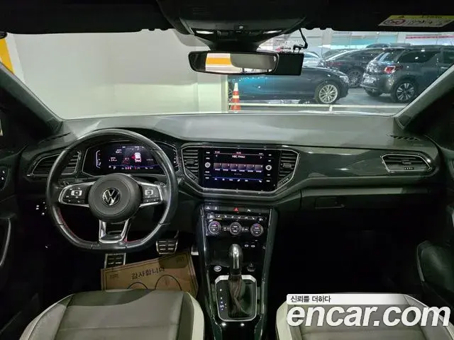 Volkswagen T-Roc 2021 — Photo 5/20