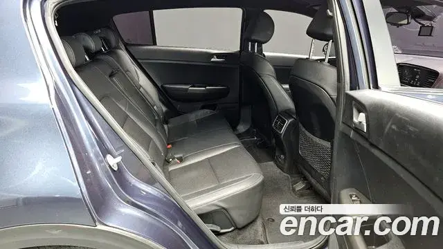 Kia Sportage The Bold 2019 — Şəkil 15/20