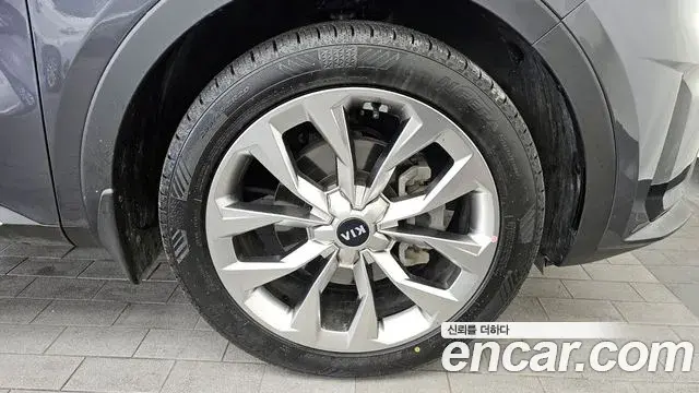Kia Sorento 2020 — Фото 5/20