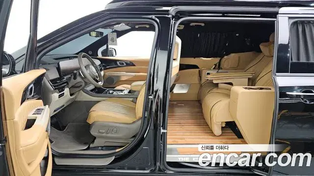Kia Carnival 2024 — Photo 17/20