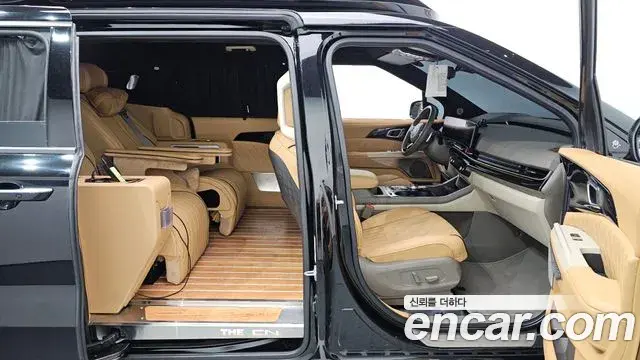 Kia Carnival 2024 — Photo 10/20