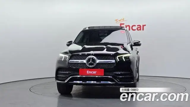 Mercedes-Benz GLE-Class 2020 — Şəkil 5/20