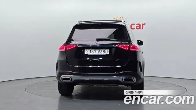 Mercedes-Benz GLE-Class 2020 — Şəkil 8/20