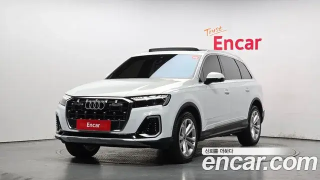 Audi Q7 2025 — ფოტო 13/21