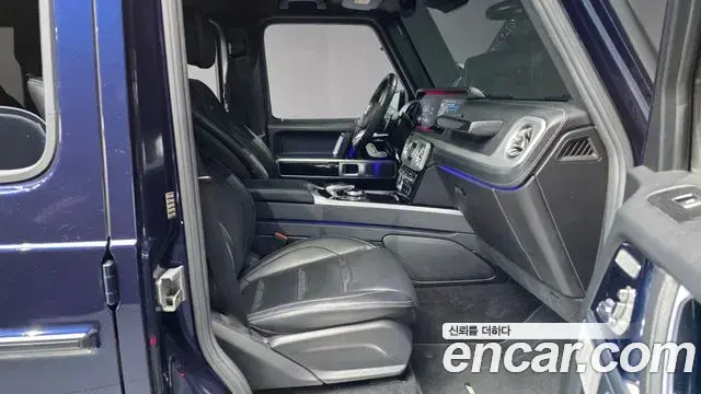 Mercedes-Benz G-Class 2020 — Фото 11/20