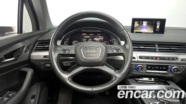 Audi Q7 2019 — Фото 13/20
