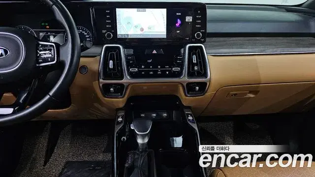 Kia Sorento 2021 — Photo 19/20