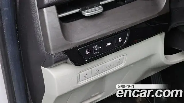 Kia Carnival 2021 — Фото 14/20