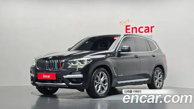 BMW X3 2018 — Şəkil 13/20