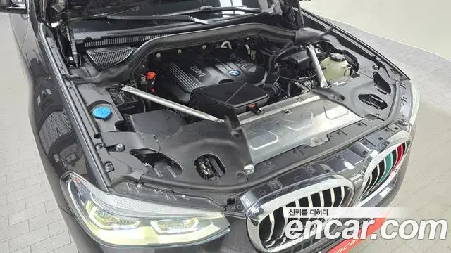 BMW X3 2018 — Şəkil 17/20