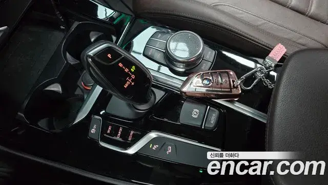 BMW X3 2018 — Şəkil 8/20
