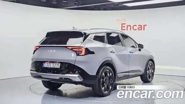 Kia Sportage 2025 — ფოტო 19/20