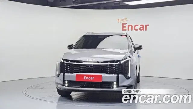 Kia Sportage 2025 — ფოტო 15/20
