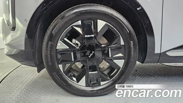 Kia Sportage 2025 — ფოტო 20/20