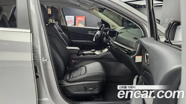 Kia Sportage 2025 — ფოტო 18/20