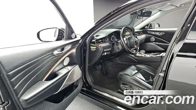 Kia The K9 2018 — ფოტო 13/20