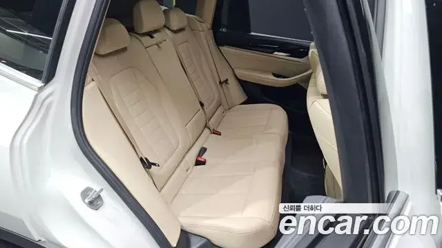BMW X3 2020 — Photo 17/20